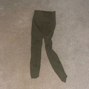 Green Fabletics leggings